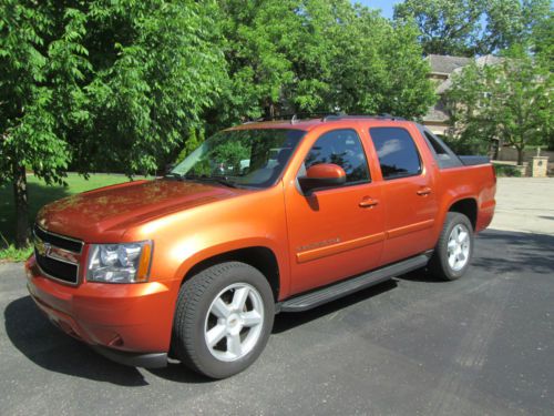 Chevy avalanche lt with new engine