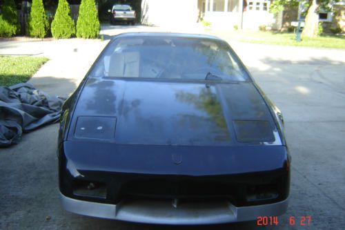 1985 pontiac fiero gt coupe 2-door 2.8l