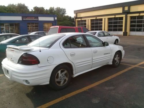 2001 pontiac grand am se sedan 4-door 3.4l