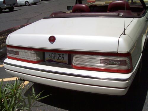 PEARL WHITR W/ RED INTERIOR EXCELLENT CONDITION ONLY 82K MILES, US $5,500.00, image 11