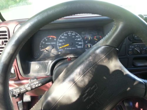 RARE 1995 Chevrolet Tahoe 2 door Turbo Diesel 6.5L (95 GMC Yukon / Chevy Blazer), image 8