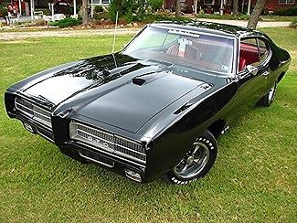 69 gto # match 400/335hp ys code 10 starlight black hideaway headlights cold ac