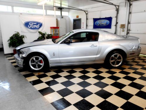 2006 Ford Mustang GT 31K V8 NO RESERVE Salvage Rebuildable Damaged Repairable, image 6