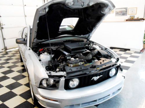 2006 Ford Mustang GT 31K V8 NO RESERVE Salvage Rebuildable Damaged Repairable, image 28