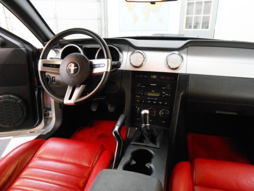 2006 Ford Mustang GT 31K V8 NO RESERVE Salvage Rebuildable Damaged Repairable, image 37