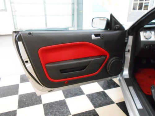 2006 Ford Mustang GT 31K V8 NO RESERVE Salvage Rebuildable Damaged Repairable, image 52