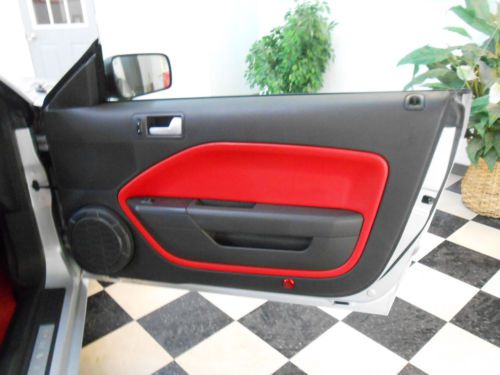 2006 Ford Mustang GT 31K V8 NO RESERVE Salvage Rebuildable Damaged Repairable, image 53