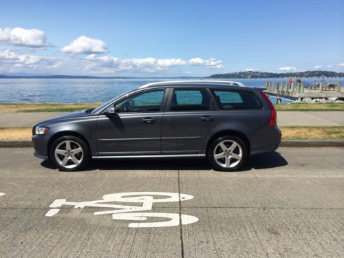 2009 volvo v50 t5 wagon 4-door 2.5l