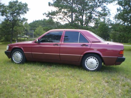 1990 mercedes190 e 2.6 only 66 k miles all service history rust free excellent