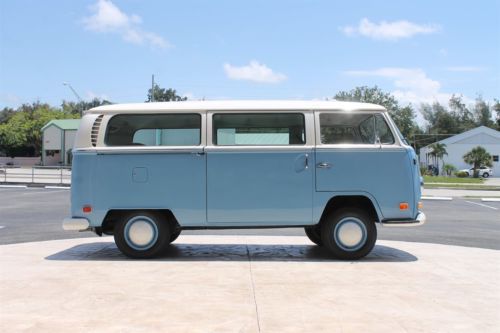 1970 Volkswagen Bus Straight Clean Solid For Sale VW Van Two Toned Fresh Paint, image 8