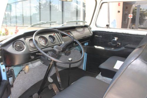 1970 Volkswagen Bus Straight Clean Solid For Sale VW Van Two Toned Fresh Paint, image 11
