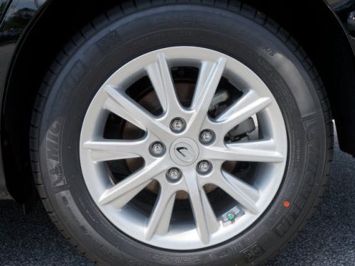 2014 Toyota Camry LE, US $25,327.00, image 3