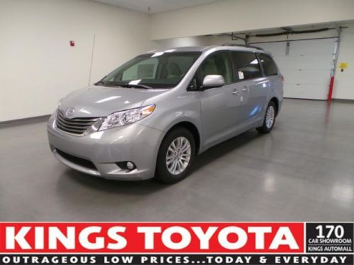 2014 toyota sienna xle