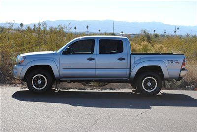 2011 toyota tacoma double cab trd xpro edition.....2011 toyota tacoma double cab