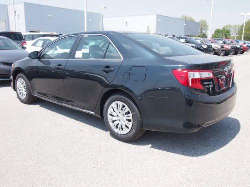 2014 Toyota Camry LE, US $21,391.00, image 9