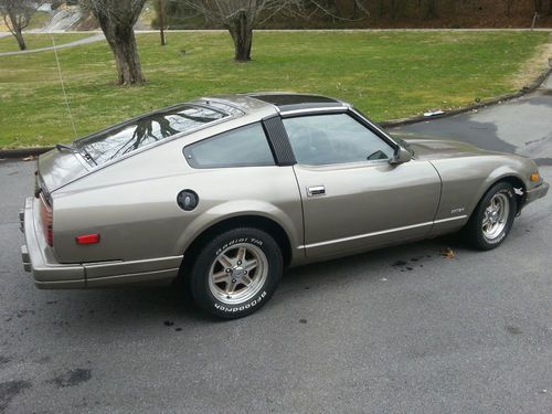 1983 datsun 280zx 5 speed 181,000