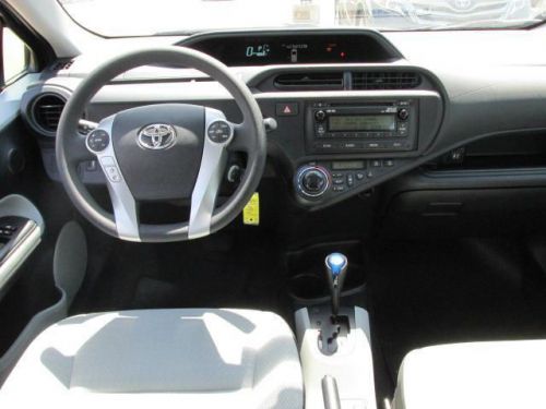 2014 Toyota Prius c One, US $20,115.00, image 6