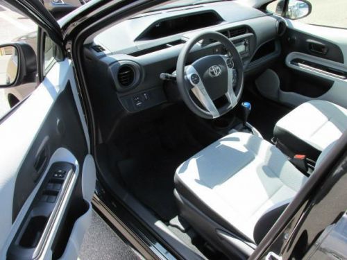 2014 Toyota Prius c One, US $20,115.00, image 7