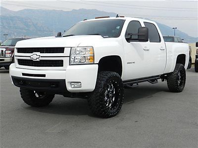 Chevy crew cab ltz 4x4 duramax diesel leather custom lift wheels tires auto tow