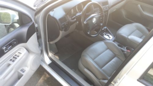 2005,GREAT CONDITION,1.9L TURBO DIESEL,CLEAN CARFAX & AUTOCHECK,STATION WAGON!!!, image 5