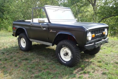 1972 early bronco 4x4 rare bench seat! beautiful!!!