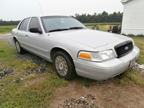 2003 Ford Crown Victoria Police Interceptor Sedan 4.6L Fast Reliable LOW RESERVE, image 2
