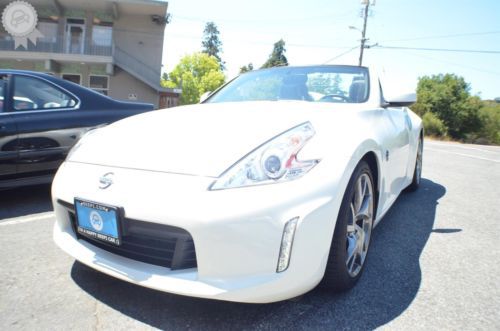2013  nissan 370z touring 2dr convertible