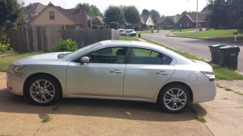 2012 nissan maxima s sedan 4-door 3.5l