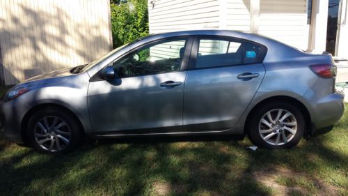 2012 mazda 3 skyactive i-touring, 14k miles 6spd manual