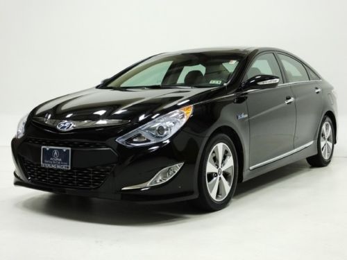 Hyundai: sonata hybrid 2012 navi rear cam panaroma heated leather bluetooth xm