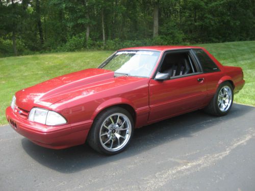 1993 ford mustang 2-door coupe 427 cu in