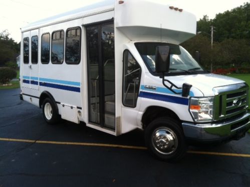 2008 ford e 350 series shuttle bus 12 seat passenger wheelchair handicap