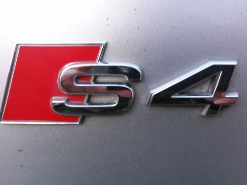 2005 audi s4 base sedan 4-door 4.2l