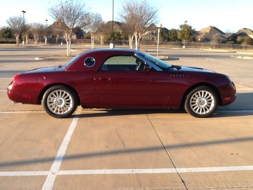 2004 ford thunderbird base convertible 2-door 3.9l