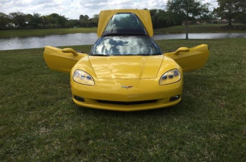 Chevrolet: corvette