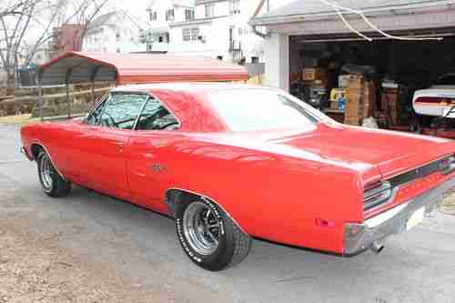 1970 Plymouth GTX 440 Super Track Pack Car FE5 Red, image 15