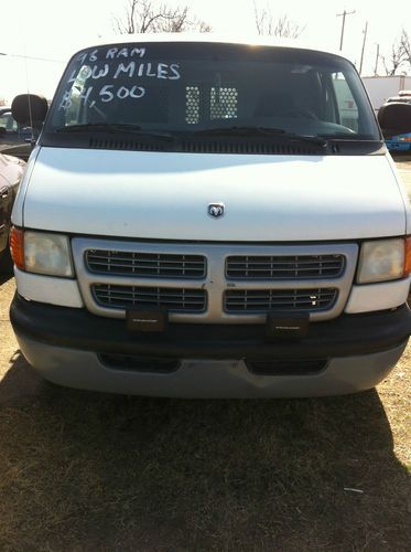 Dodge ram van 1500 3.9l v6 very low miles!!