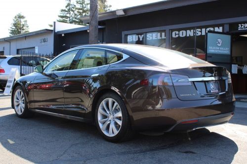 2012 tesla model s