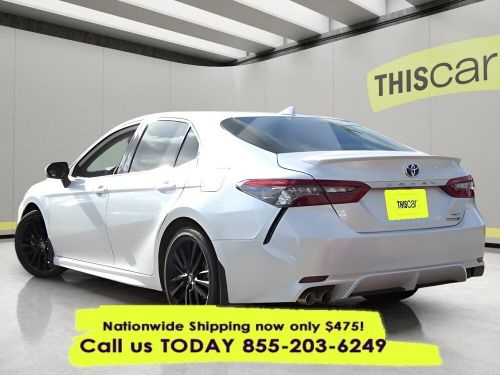 2022 toyota camry xse hybrid