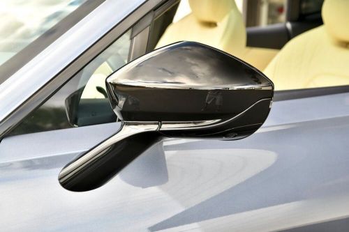 2024 Aston Martin DBX AWD, US $179,900.00, image 2