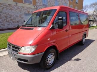 *2004*sprinter 2500*hc*10 passenger van*2.7l i5 mercedes turbo diesel*automatic*