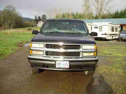 1999 Chevrolet Suburban LT 4dr.4WD,Black & Charcoal Loaded,Leather,Rust Free, image 7