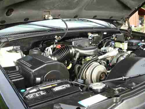 1999 Chevrolet Suburban LT 4dr.4WD,Black & Charcoal Loaded,Leather,Rust Free, image 10
