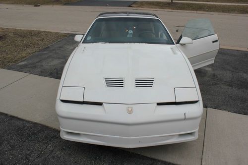 1989 pontiac firebird trans am gta coupe 2-dr/5.7 l - v-8 small block