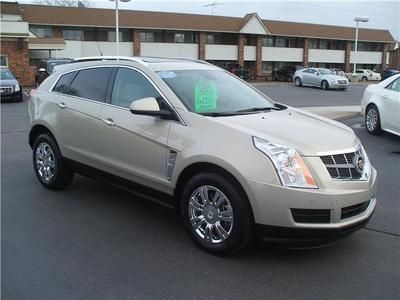 2010 cadillac srx luxury pkg!  only 6,000 miles