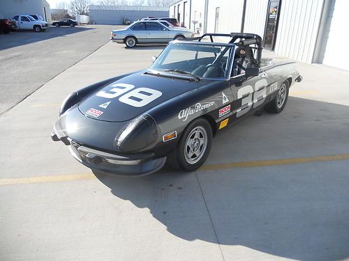 1982 alfa romeo spider veloce scca/itb race car