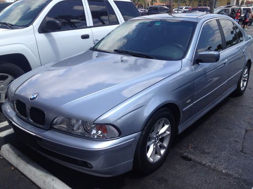 2003 bmw 525i base sedan 4-door 2.5l