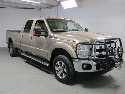 2011 ford f-350 lariat 4x4 diesel 6.7l srw  crew cab navigation &amp; moonroof !!