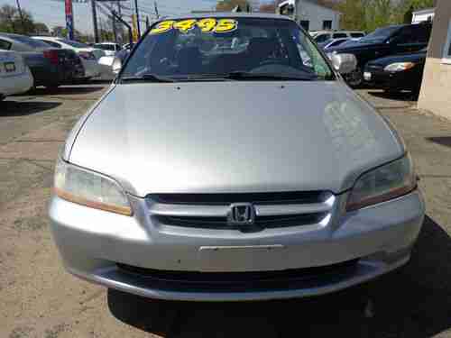 2000 Honda Accord LX Sedan 4-Door 2.3L, image 2