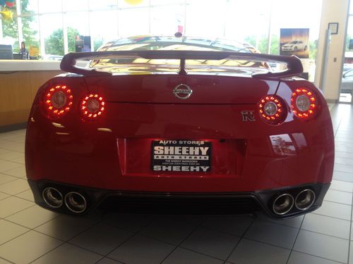 Brand New 2014 Nissan GTR AWD, NO RESERVE!!!!!  BELOW INVOICE!!!!!!!!!, image 7